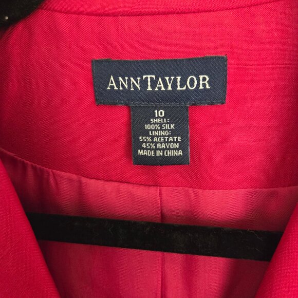 Beautiful silk Ann Taylor suit, size 8/10 - Picture 4 of 11